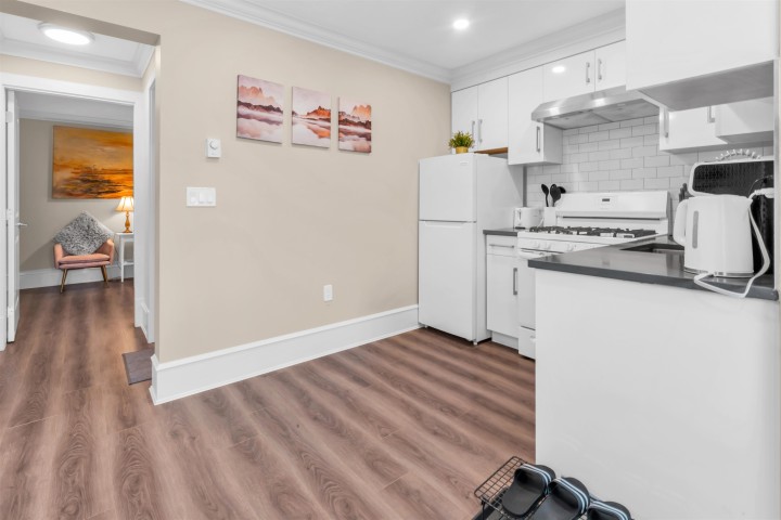 Photo 16 at 1125 Park Drive, South Granville, Vancouver West