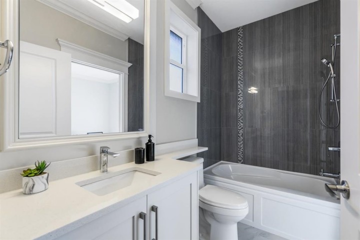 Photo 12 at 1125 Park Drive, South Granville, Vancouver West