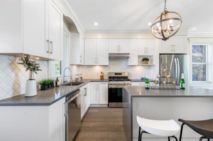 Photo 5 at 1125 Park Drive, South Granville, Vancouver West