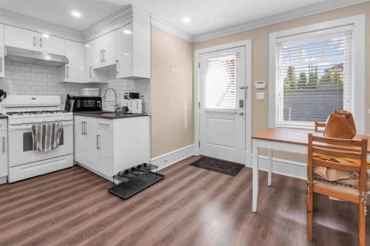 Photo 15 at 1125 Park Drive, South Granville, Vancouver West