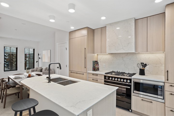 Photo 1 at 197 W King Edward Ave Street, Cambie, Vancouver West