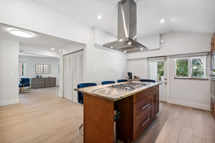 Photo 11 at 4425 Keith Road, Caulfeild, West Vancouver