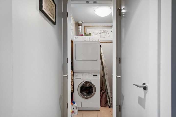 Photo 28 at 306 - 4463 W 10th Avenue, Point Grey, Vancouver West