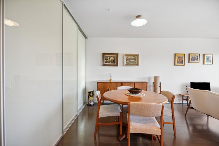 Photo 18 at 306 - 4463 W 10th Avenue, Point Grey, Vancouver West