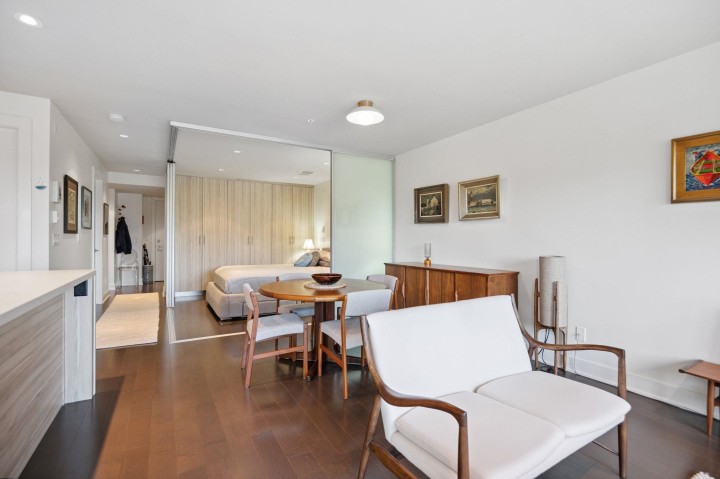 Photo 11 at 306 - 4463 W 10th Avenue, Point Grey, Vancouver West