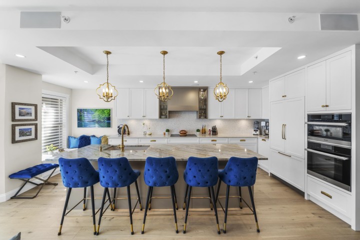 Photo 3 at 112 - 3600 Windcrest Drive, Roche Point, North Vancouver