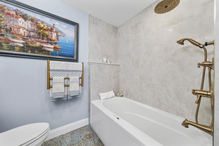 Photo 32 at 112 - 3600 Windcrest Drive, Roche Point, North Vancouver