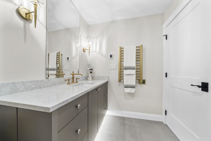 Photo 33 at 112 - 3600 Windcrest Drive, Roche Point, North Vancouver