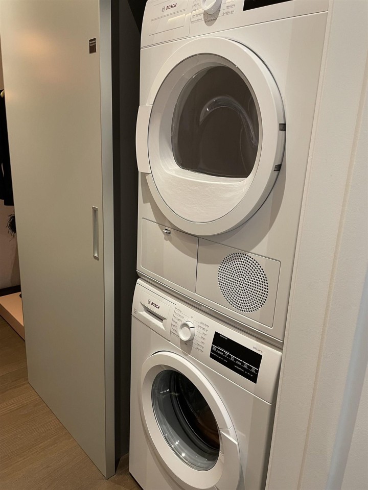 Photo 13 at 3005 - 1277 Hornby Street, Downtown VW, Vancouver West