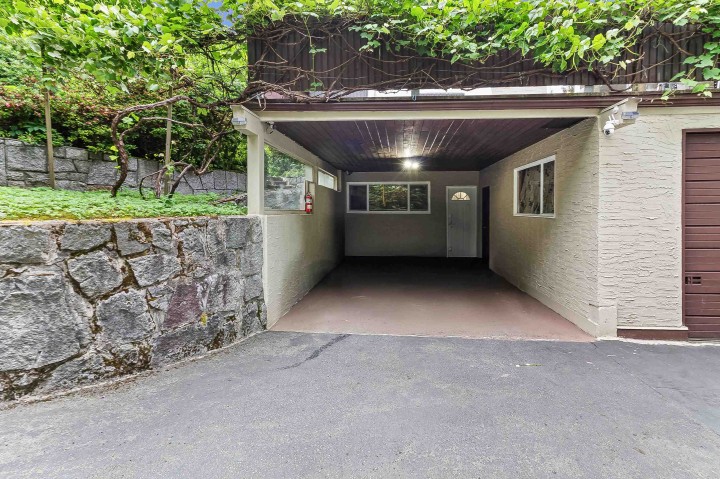 Photo 27 at 4540 Mountain Highway, Lynn Valley, North Vancouver