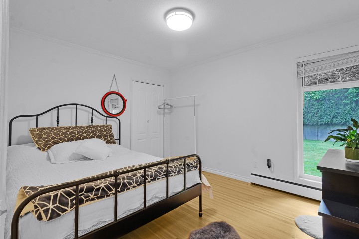 Photo 17 at 4540 Mountain Highway, Lynn Valley, North Vancouver