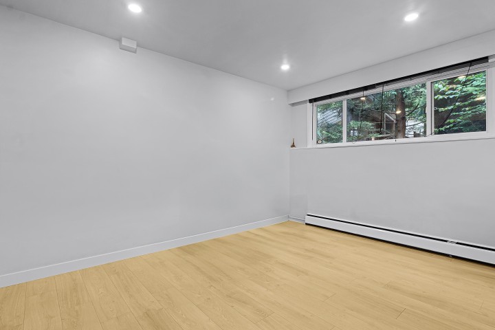 Photo 22 at 4540 Mountain Highway, Lynn Valley, North Vancouver