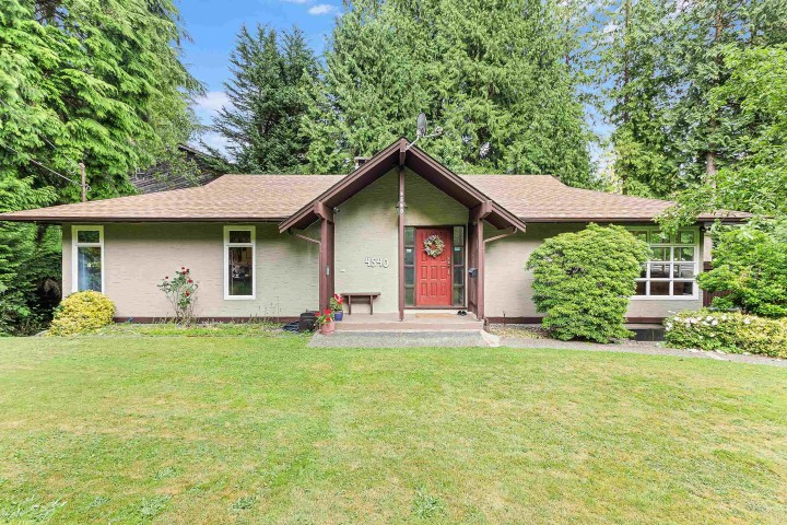 Photo 1 at 4540 Mountain Highway, Lynn Valley, North Vancouver