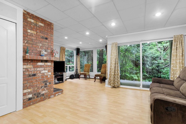 Photo 24 at 4540 Mountain Highway, Lynn Valley, North Vancouver