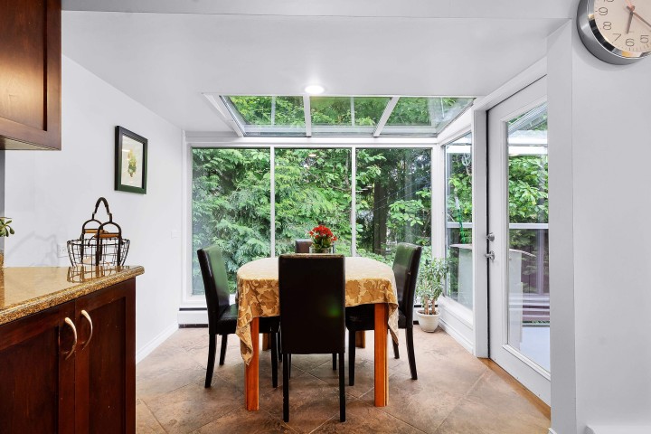 Photo 11 at 4540 Mountain Highway, Lynn Valley, North Vancouver