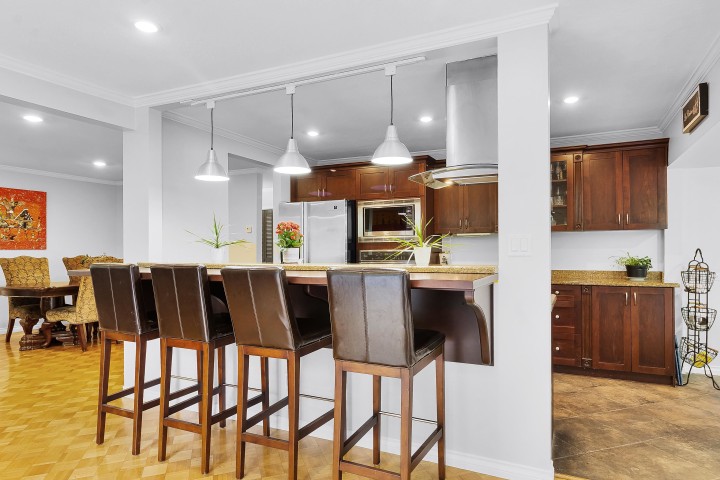 Photo 8 at 4540 Mountain Highway, Lynn Valley, North Vancouver