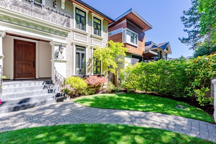 Photo 2 at 3715 W 22nd Avenue, Dunbar, Vancouver West