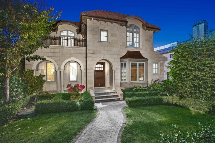 Photo 1 at 4651 Simpson Avenue, Point Grey, Vancouver West