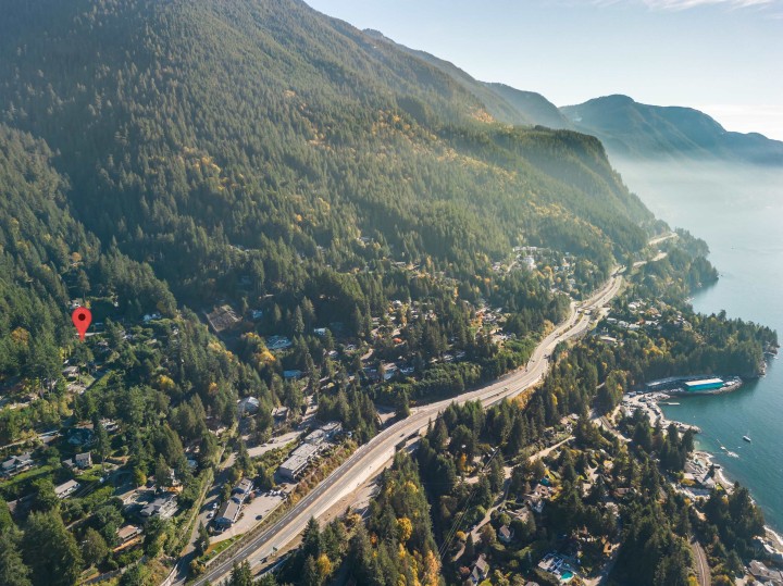 Photo 16 at 475 Bayview Road, Lions Bay, West Vancouver