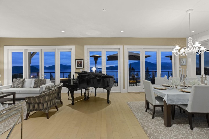 Photo 7 at 350 Bayview Road, Lions Bay, West Vancouver