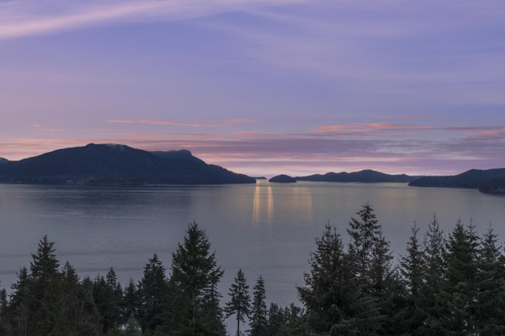 Photo 1 at 350 Bayview Road, Lions Bay, West Vancouver