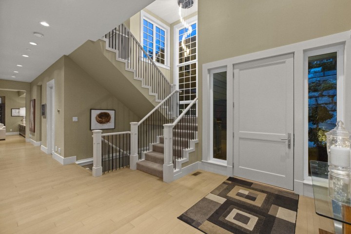 Photo 5 at 350 Bayview Road, Lions Bay, West Vancouver