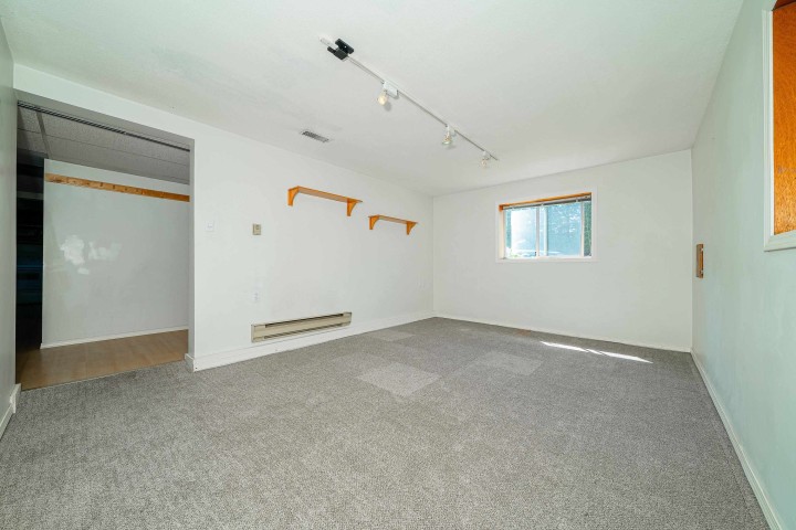 Photo 13 at 432 W 25th Street, Upper Lonsdale, North Vancouver