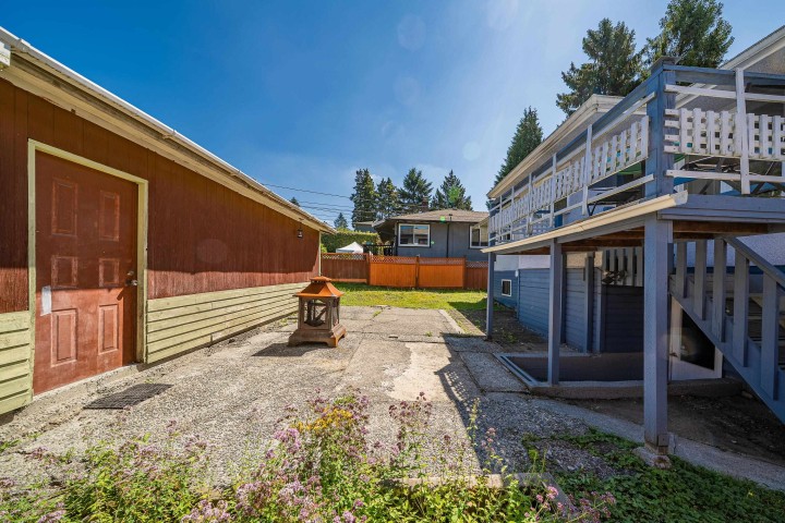 Photo 5 at 432 W 25th Street, Upper Lonsdale, North Vancouver