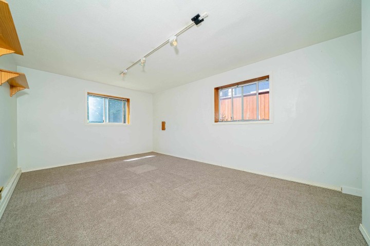 Photo 14 at 432 W 25th Street, Upper Lonsdale, North Vancouver