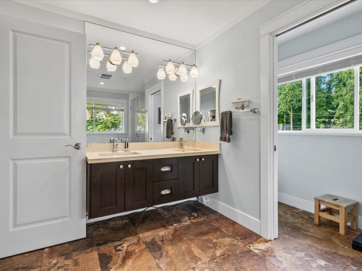 Photo 22 at 320 Moyne Drive, British Properties, West Vancouver