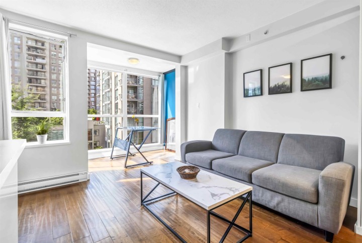 Photo 17 at 710 - 939 Homer Street, Yaletown, Vancouver West