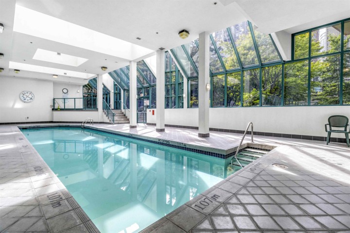 Photo 21 at 710 - 939 Homer Street, Yaletown, Vancouver West