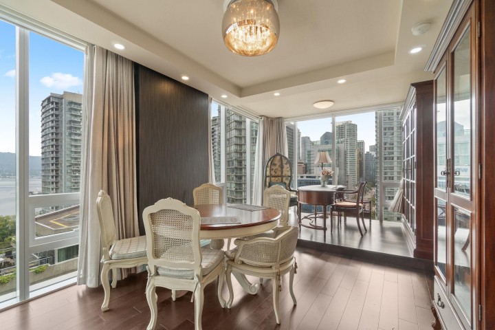 Photo 2 at 1702 - 1277 Melville Street, Coal Harbour, Vancouver West