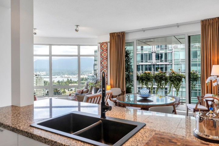 Photo 9 at 3003 - 1200 Alberni Street, West End VW, Vancouver West