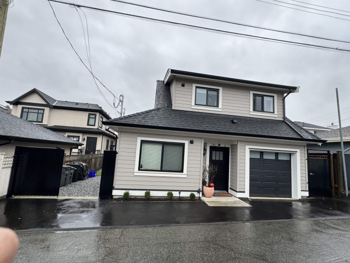 Photo 6 at 781 W 61st Avenue, Marpole, Vancouver West