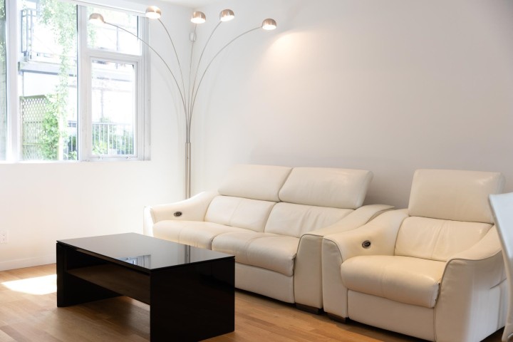 Photo 9 at 2216 Willow Street, Fairview VW, Vancouver West