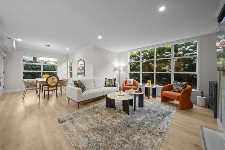 Photo 2 at 103 - 3399 Capilano Crescent, Edgemont, North Vancouver