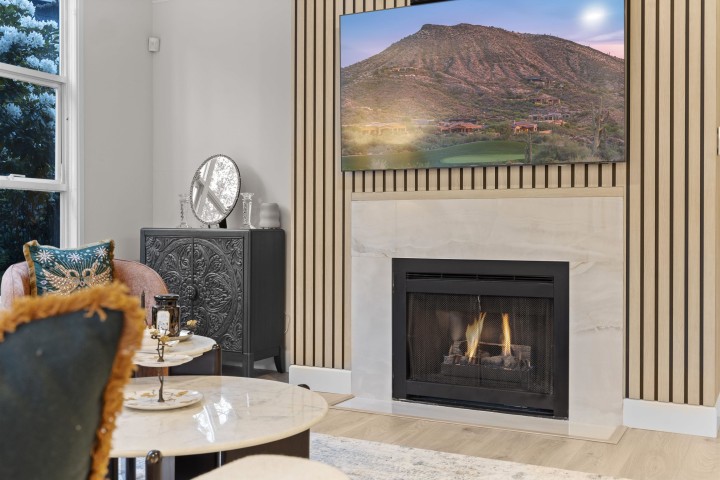 Photo 9 at 103 - 3399 Capilano Crescent, Edgemont, North Vancouver