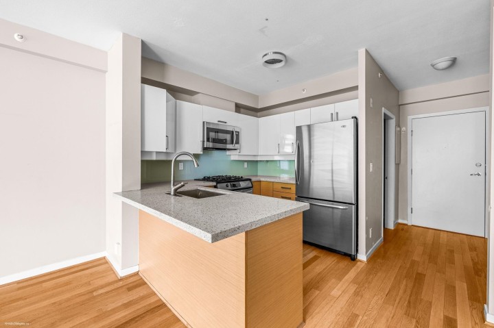 Photo 12 at 207 - 2228 Marstrand Avenue, Kitsilano, Vancouver West