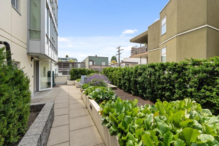 Photo 26 at 307 - 1808 W 3rd Avenue, Kitsilano, Vancouver West