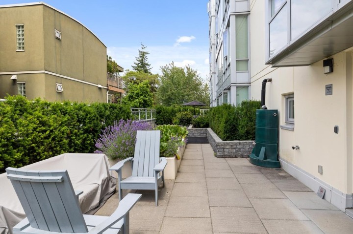 Photo 25 at 307 - 1808 W 3rd Avenue, Kitsilano, Vancouver West