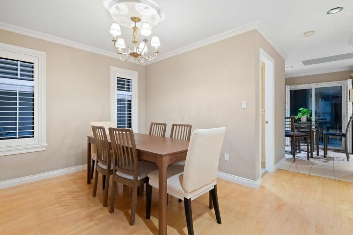 Photo 12 at 2517 Marine Drive, Dundarave, West Vancouver