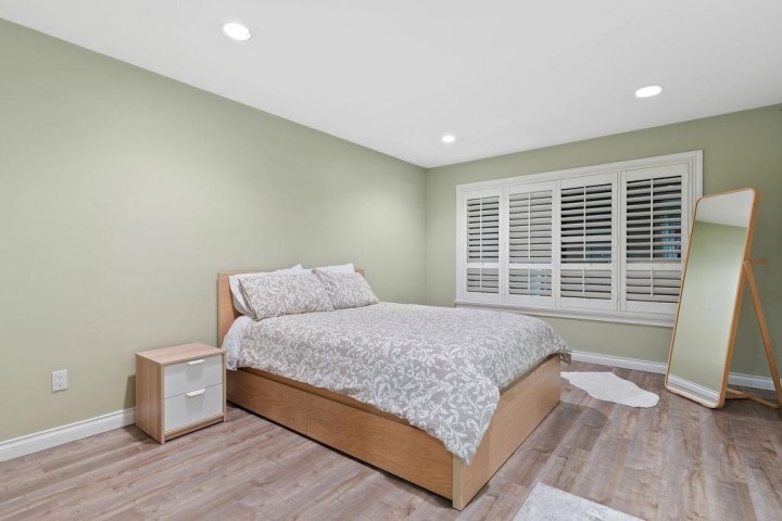 Photo 24 at 2517 Marine Drive, Dundarave, West Vancouver