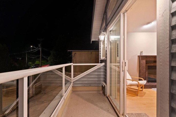 Photo 34 at 2517 Marine Drive, Dundarave, West Vancouver