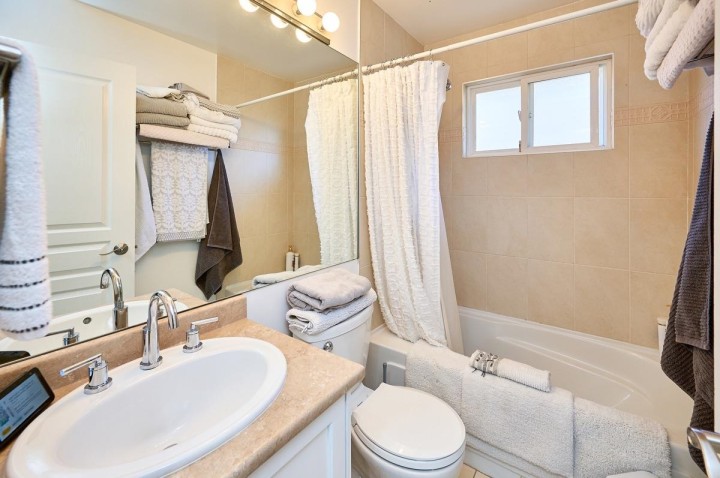 Photo 23 at 562 W Keith Road, Central Lonsdale, North Vancouver