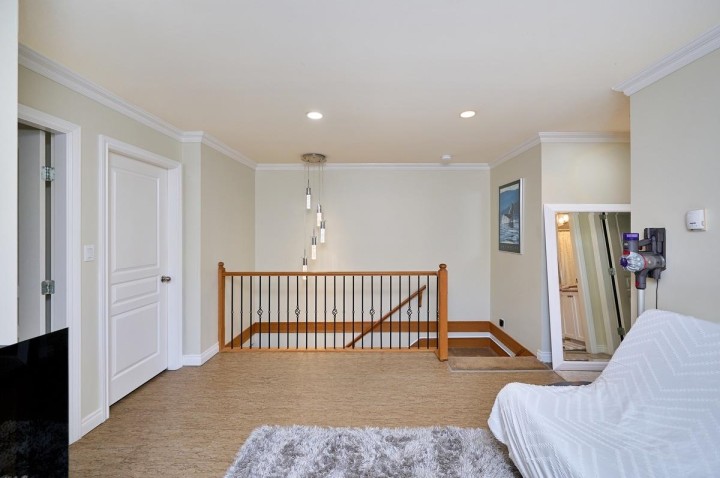 Photo 16 at 562 W Keith Road, Central Lonsdale, North Vancouver