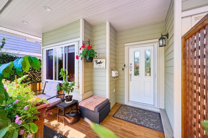 Photo 3 at 562 W Keith Road, Central Lonsdale, North Vancouver