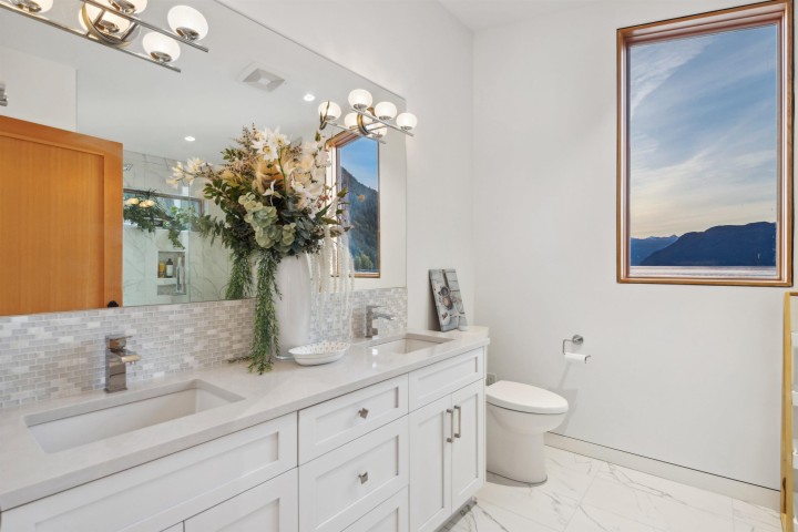 Photo 23 at 15 Brunswick Beach Road, Lions Bay, West Vancouver