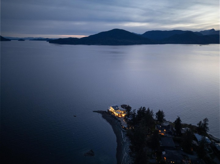 Photo 2 at 15 Brunswick Beach Road, Lions Bay, West Vancouver