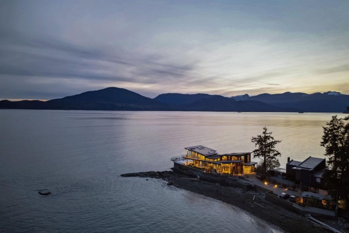 Photo 1 at 15 Brunswick Beach Road, Lions Bay, West Vancouver